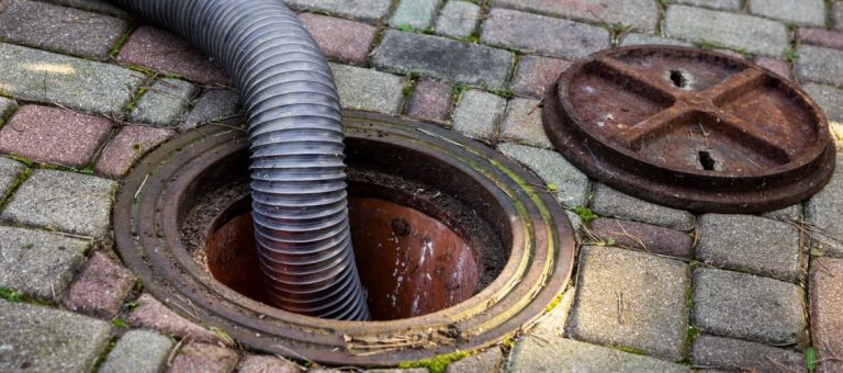 pumping a house septic tank