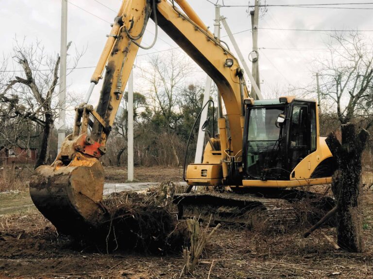 Brock excavation performing Land Clearning Service